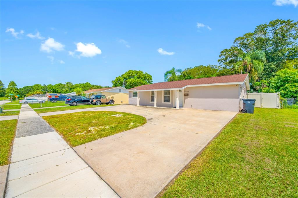 8339 DRYCREEK DRIVE, TAMPA, FL — photo 4 of 30