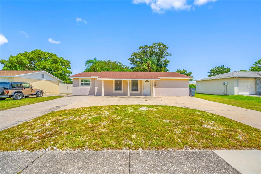 8339 DRYCREEK DRIVE, TAMPA, FL — photo 5 of 30