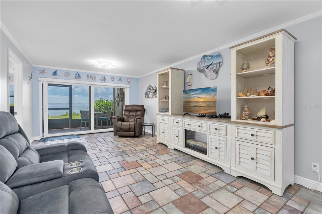 6372 PALMA DEL MAR BOULEVARD S UNIT 111, ST PETERSBURG, FL — photo 5 of 30