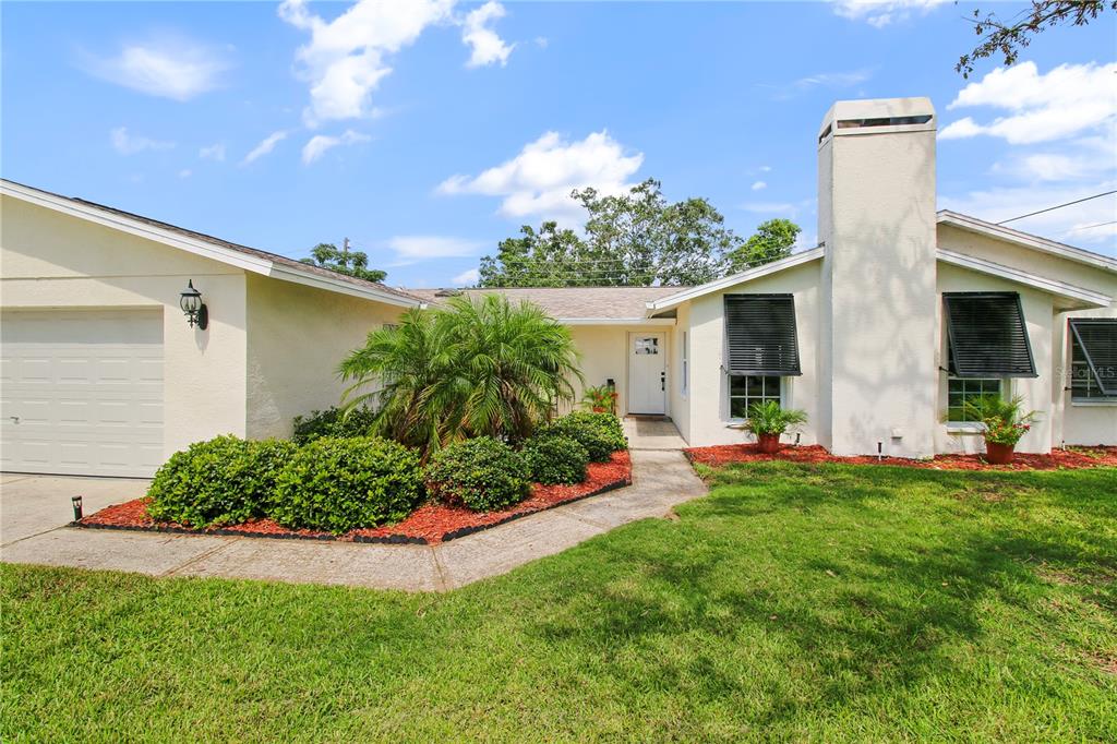 8785 WILDWOOD LANE