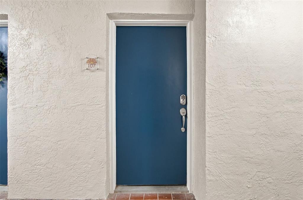 17035 GULF BOULEVARD UNIT 107, NORTH REDINGTON BEACH, FL — photo 3 of 30
