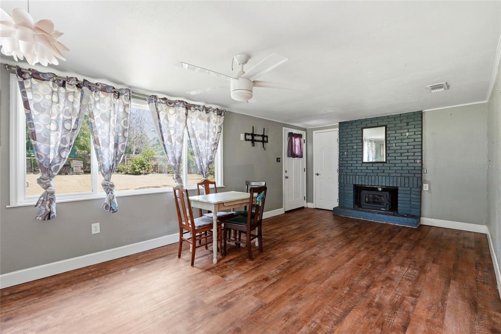 18467 NW 57TH COURT, REDDICK, FL — photo 2 of 28