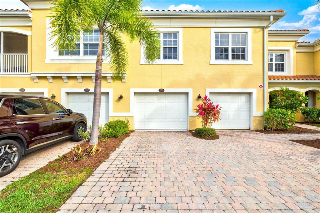 172 EXPLORER DRIVE