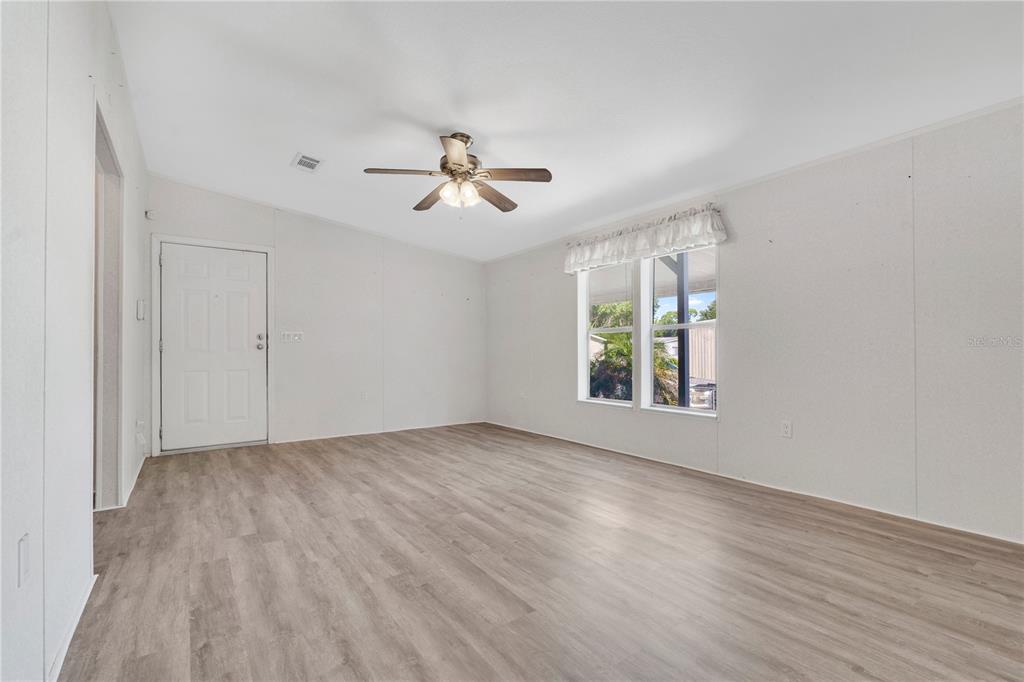 4755 BUNTING AVENUE, ORLANDO, FL — photo 3 of 25