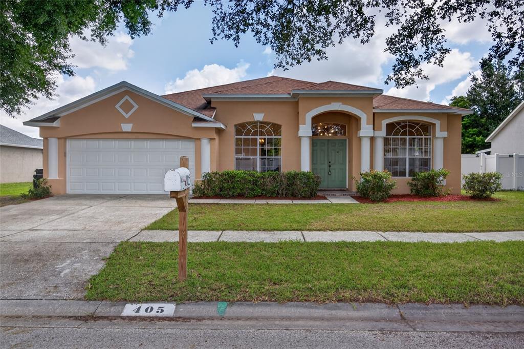 405 COUNTRY VINEYARD DRIVE