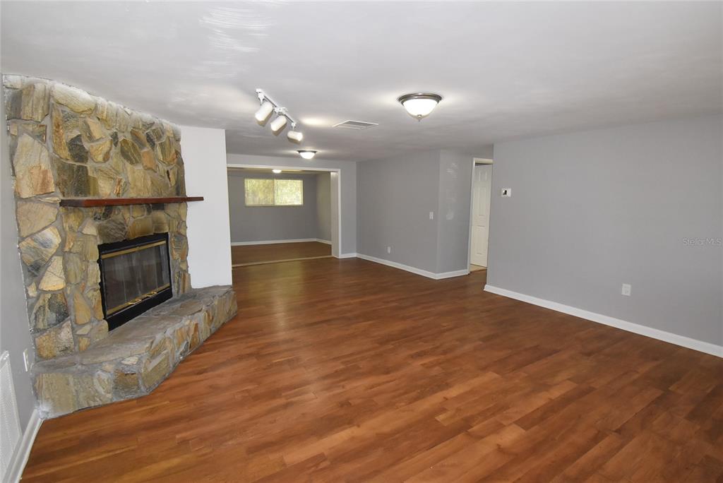 3212 BLUE BIRD DRIVE, HOLIDAY, FL — photo 2 of 24