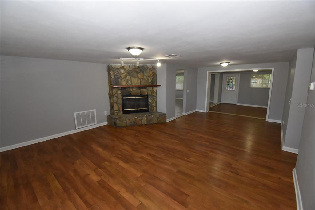 3212 BLUE BIRD DRIVE, HOLIDAY, FL — photo 3 of 24