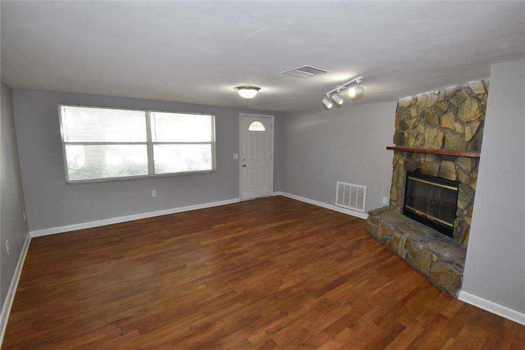 3212 BLUE BIRD DRIVE, HOLIDAY, FL — photo 4 of 24