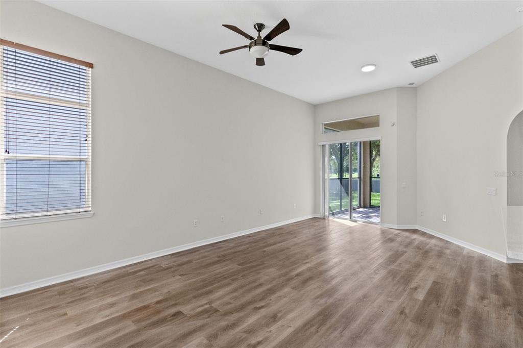 2900 BONITA CIRCLE, KISSIMMEE, FL — photo 3 of 25