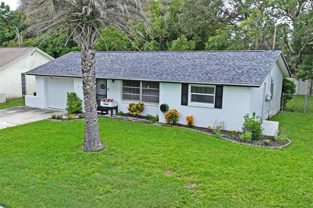 15915 VILLA DRIVE