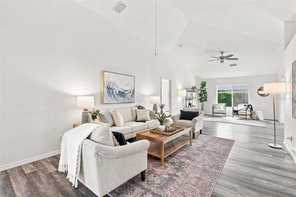 924 HARBOR TOWN DRIVE, VENICE, FL — photo 5 of 30
