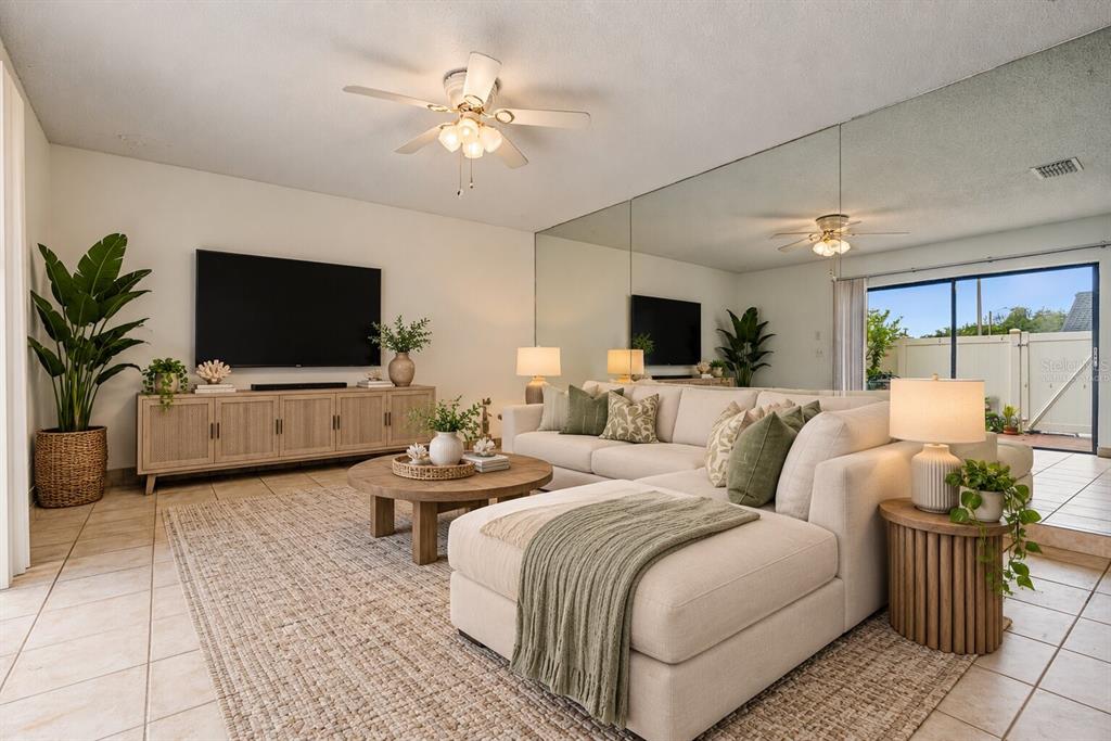 8119 OAK TRACE WAY UNIT C, TAMPA, FL — photo 3 of 29
