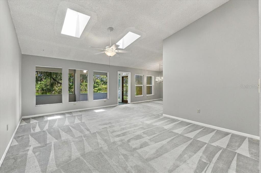 368 LAKE HARRIS DRIVE, LAKELAND, FL — photo 3 of 20