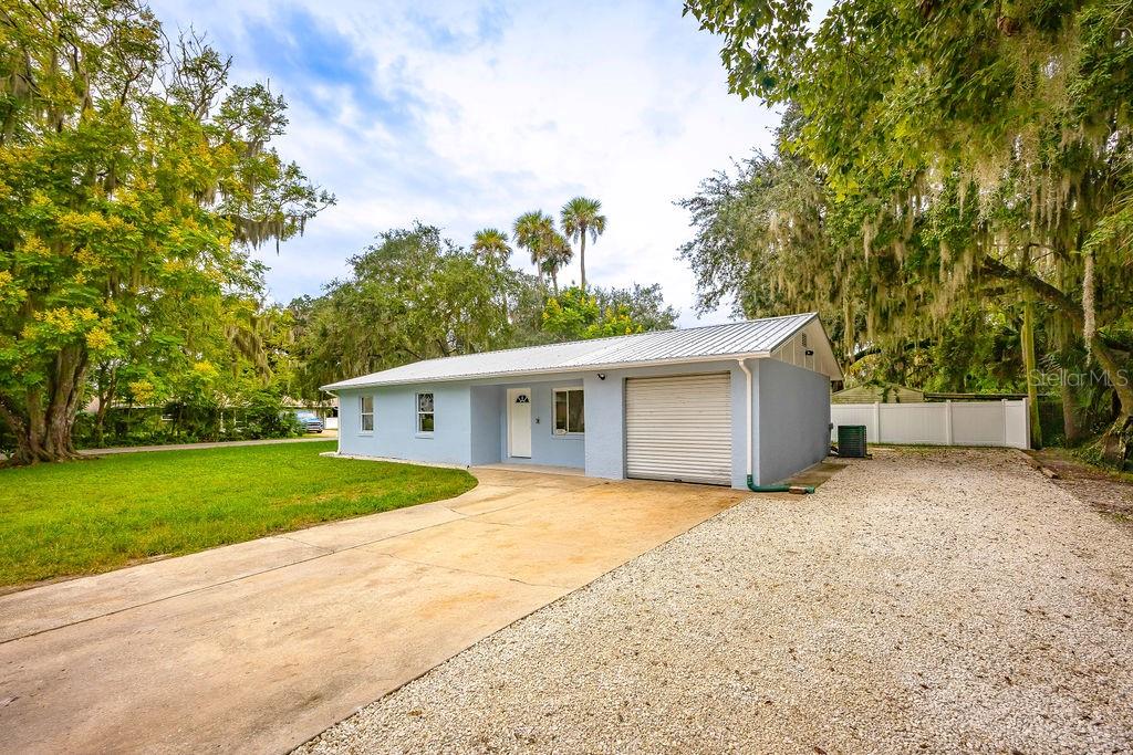 2229 MANGO TREE DRIVE, EDGEWATER, FL — photo 2 of 26