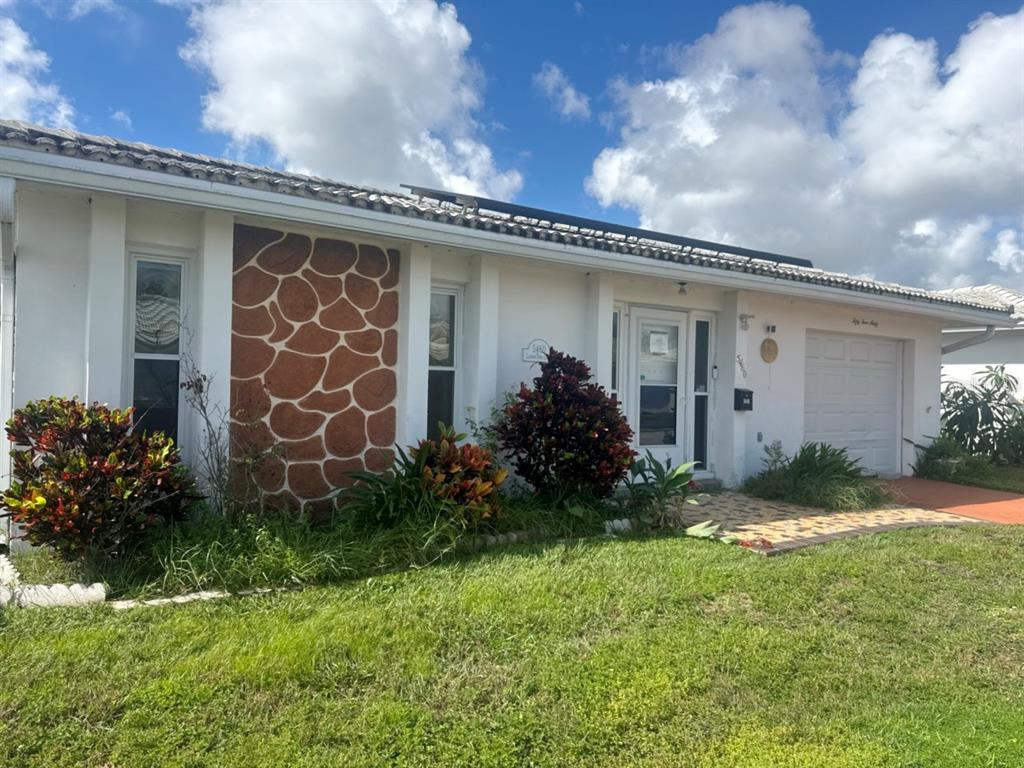 5460 LEMON TREE LANE N, PINELLAS PARK, FL — photo 2 of 11