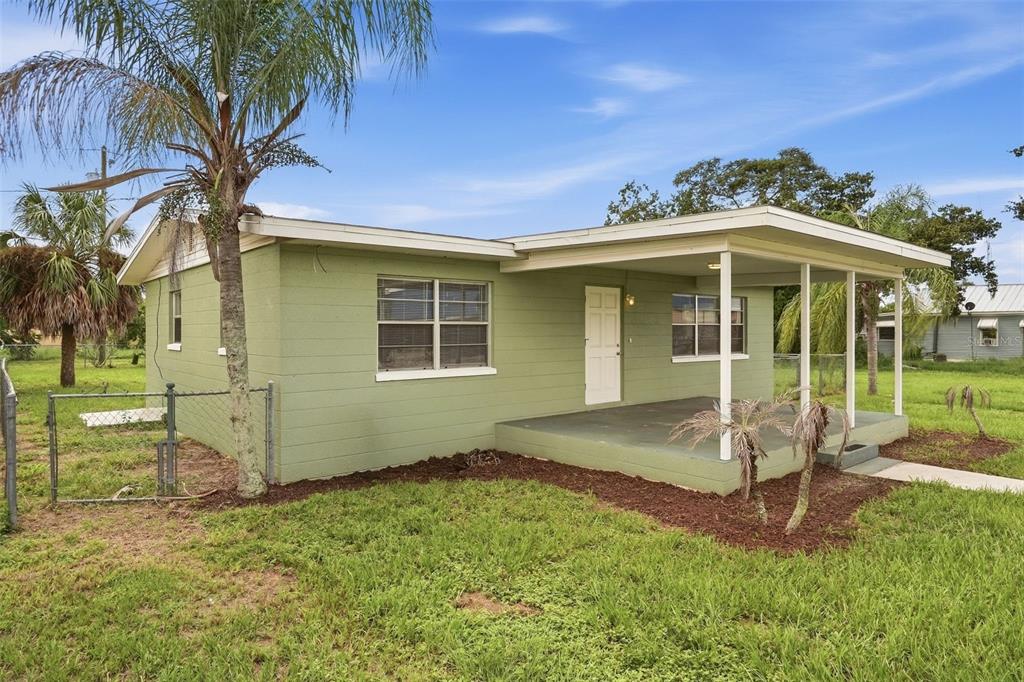 210 E MERRILL AVENUE, DUNDEE, FL — photo 2 of 22