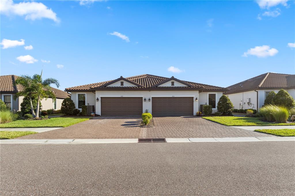 5403 RUSHMERE COURT