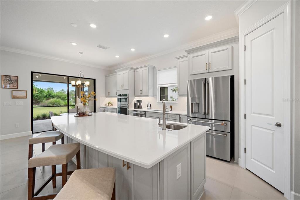 10128 MORNING MIST LANE, SARASOTA, FL — photo 3 of 30