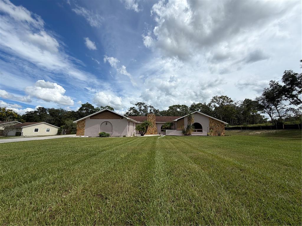 18216 MONTEVERDE DRIVE, SPRING HILL, FL — photo 2 of 27