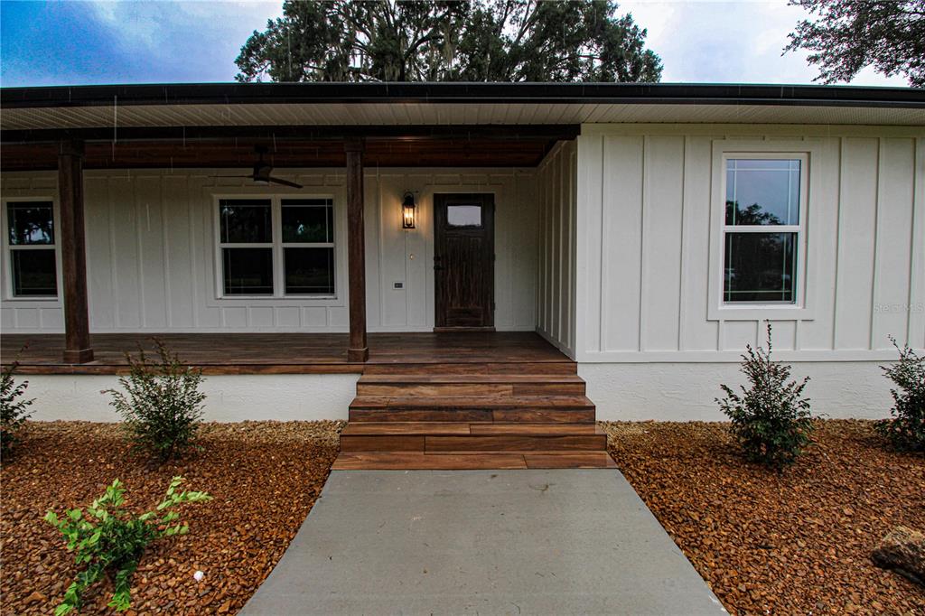 3276 COUNTY ROAD 216, OXFORD, FL — photo 2 of 30