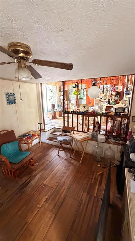 4955 5TH AVENUE S, ST PETERSBURG, FL — photo 4 of 8