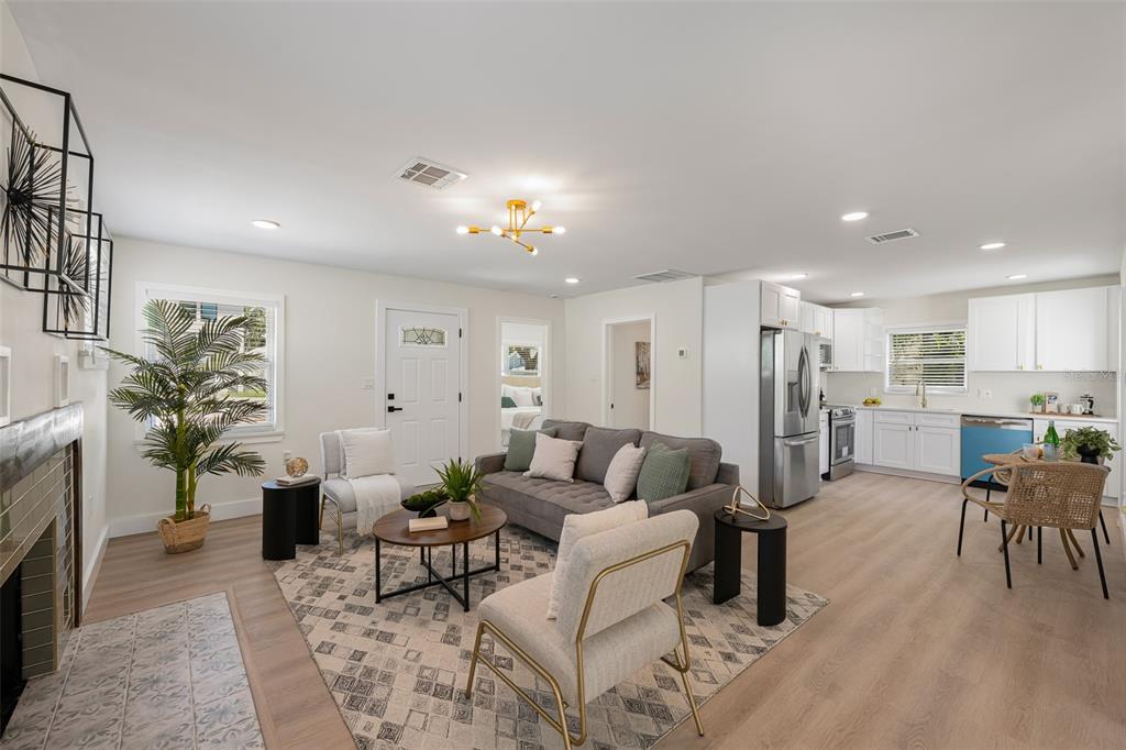 5224 29TH AVENUE S, GULFPORT, FL — photo 3 of 17