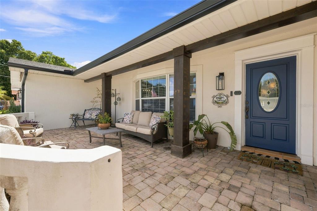 3104 W OSBORNE AVENUE, TAMPA, FL — photo 5 of 30