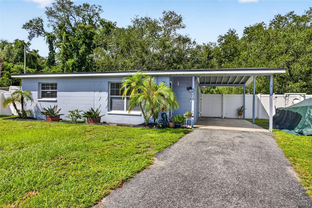 5508 WHITMORE DRIVE, TAMPA, FL — photo 2 of 30