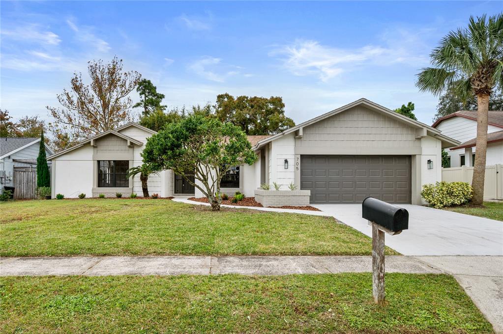 705 BOYSENBERRY COURT