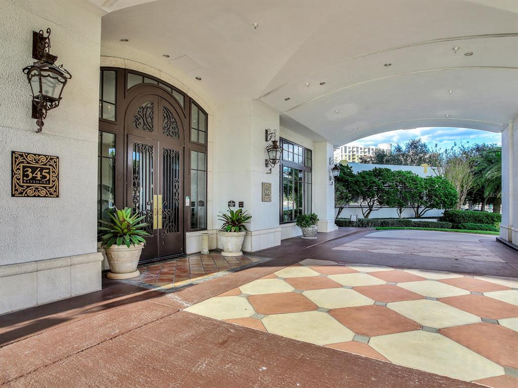 345 BAYSHORE BOULEVARD UNIT 1007, TAMPA, FL — photo 2 of 30