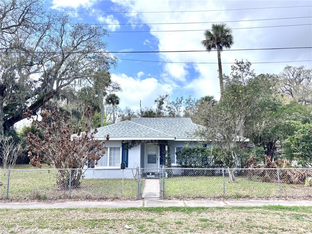 718 REVERE STREET