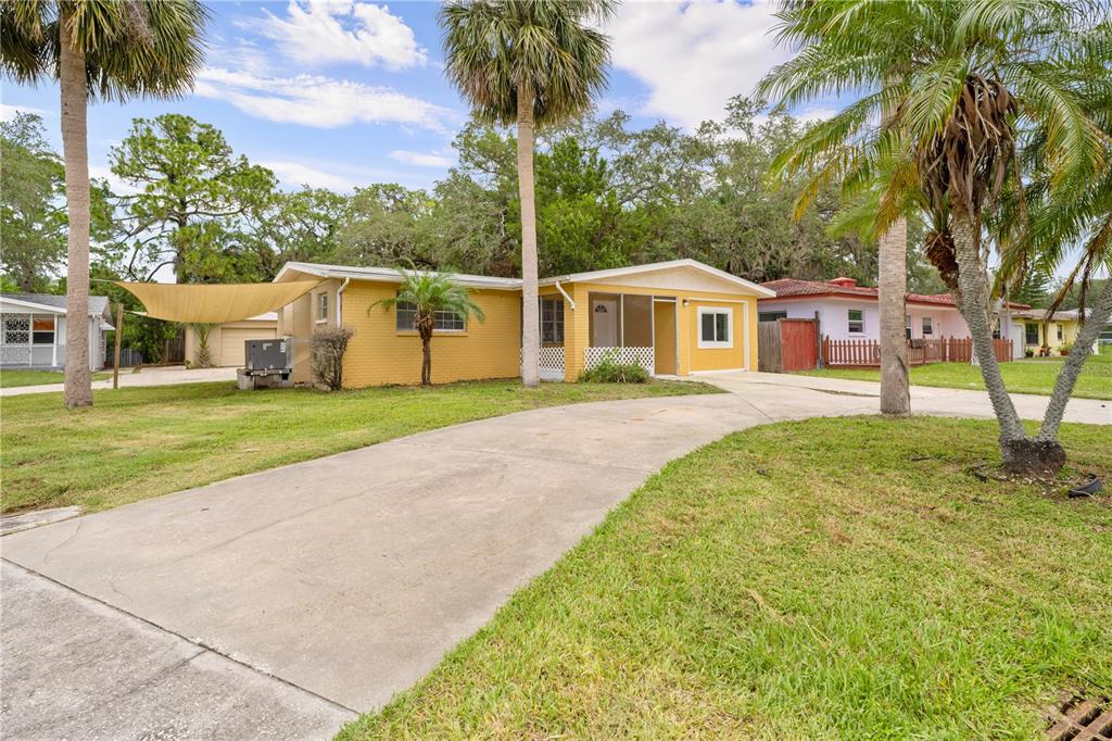 4923 AVERY ROAD