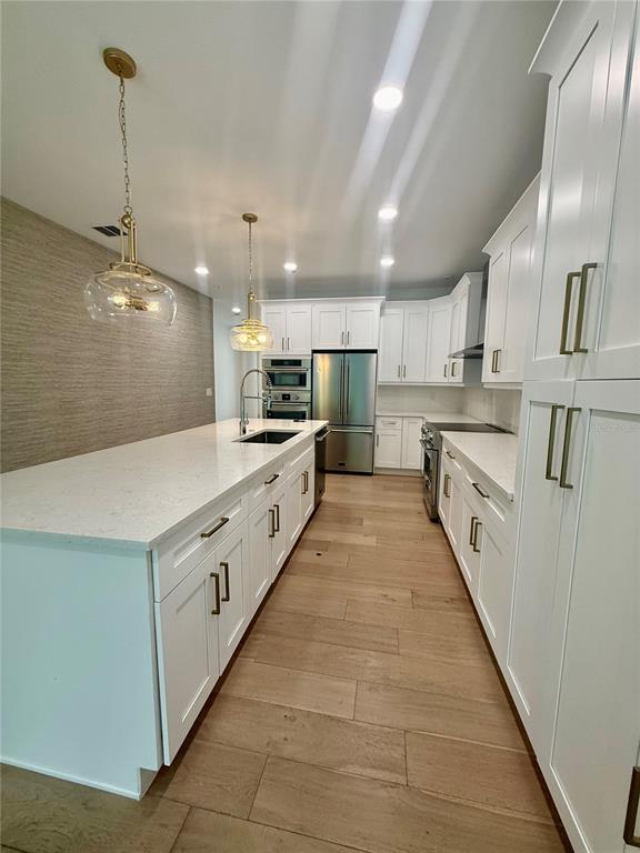 3319 S OSPREY AVENUE, SARASOTA, FL — photo 5 of 30