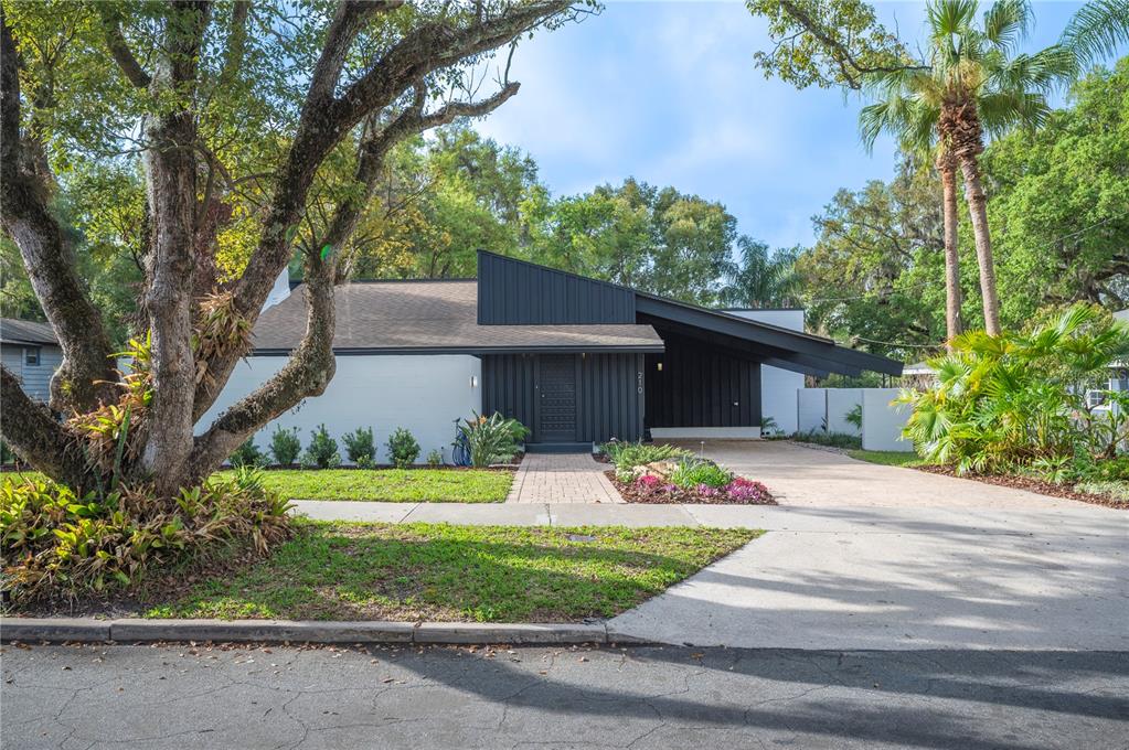 210 W PALM DRIVE