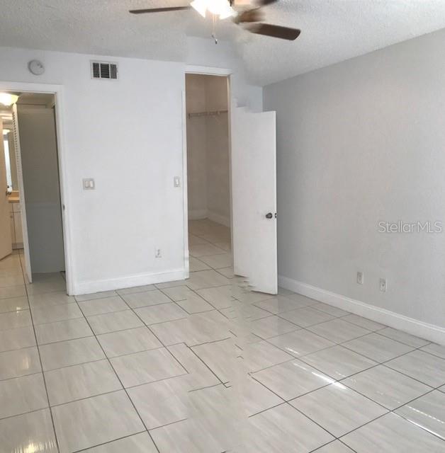 4536 COMMANDER DRIVE UNIT 1514, ORLANDO, FL — photo 4 of 10