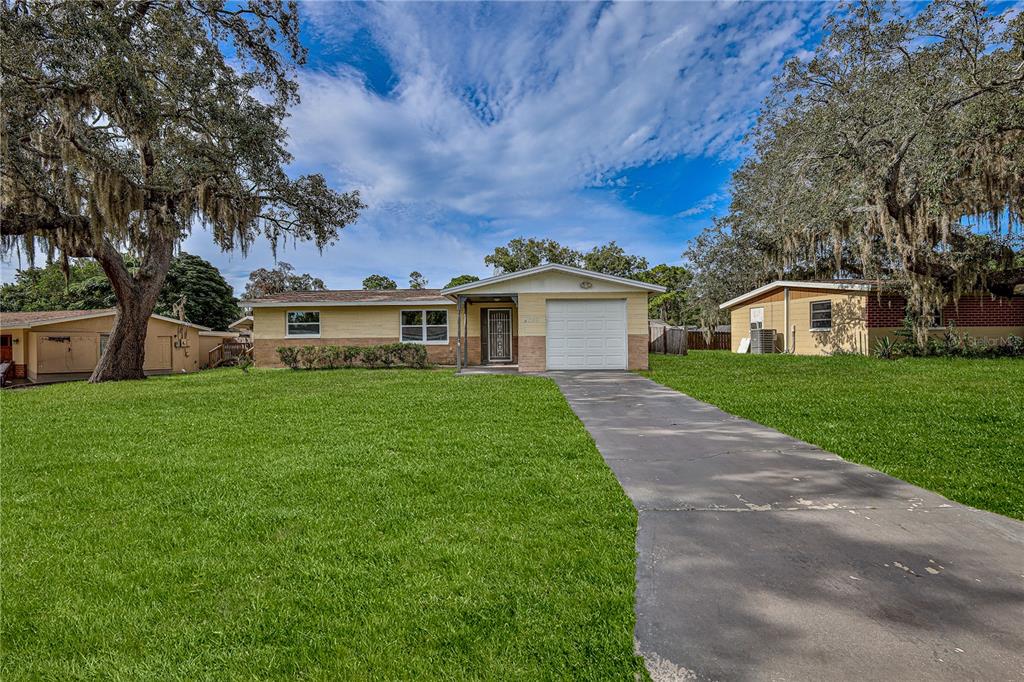 4059 SUGARFOOT DRIVE, SPRING HILL, FL — photo 2 of 34