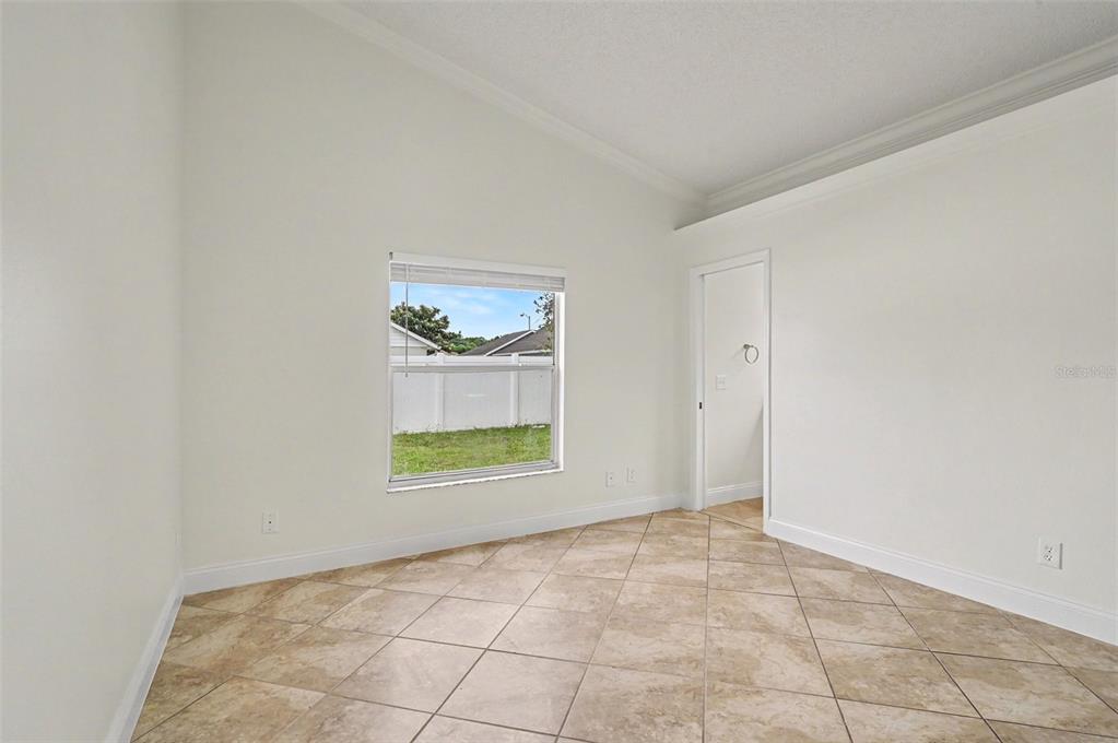 989 LITTLE CREEK ROAD, ORLANDO, FL — photo 3 of 15