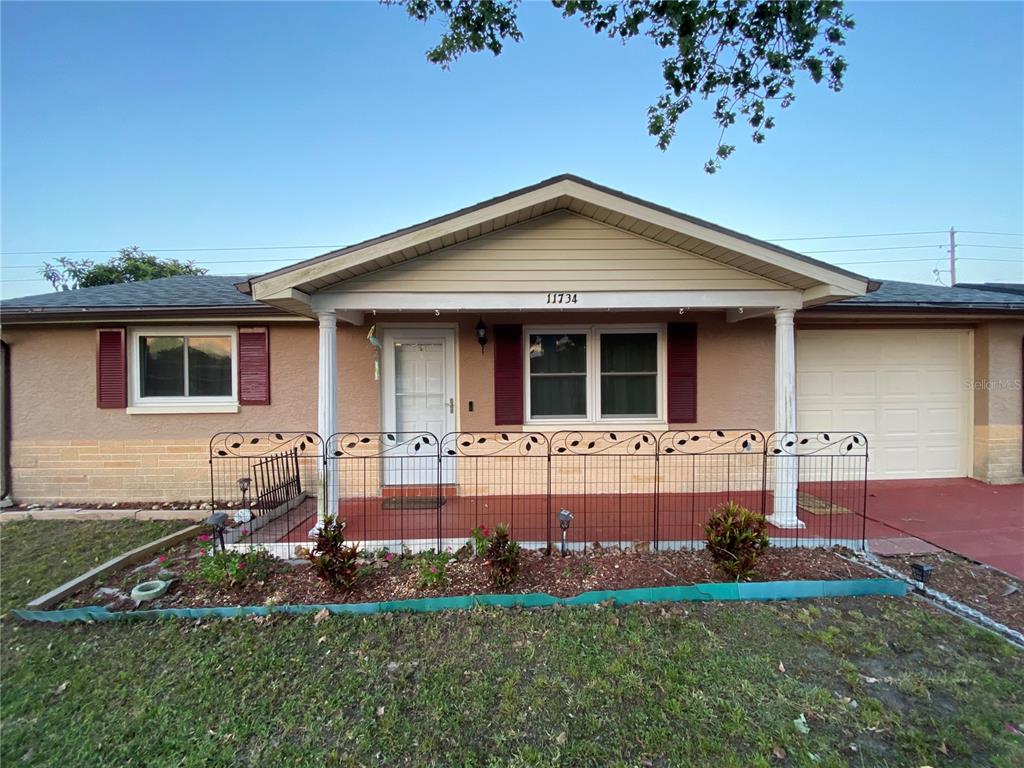 11734 PAIGE DRIVE, PORT RICHEY, FL — photo 2 of 15