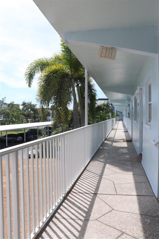 5 GATESHEAD DRIVE UNIT 210, DUNEDIN, FL — photo 2 of 30