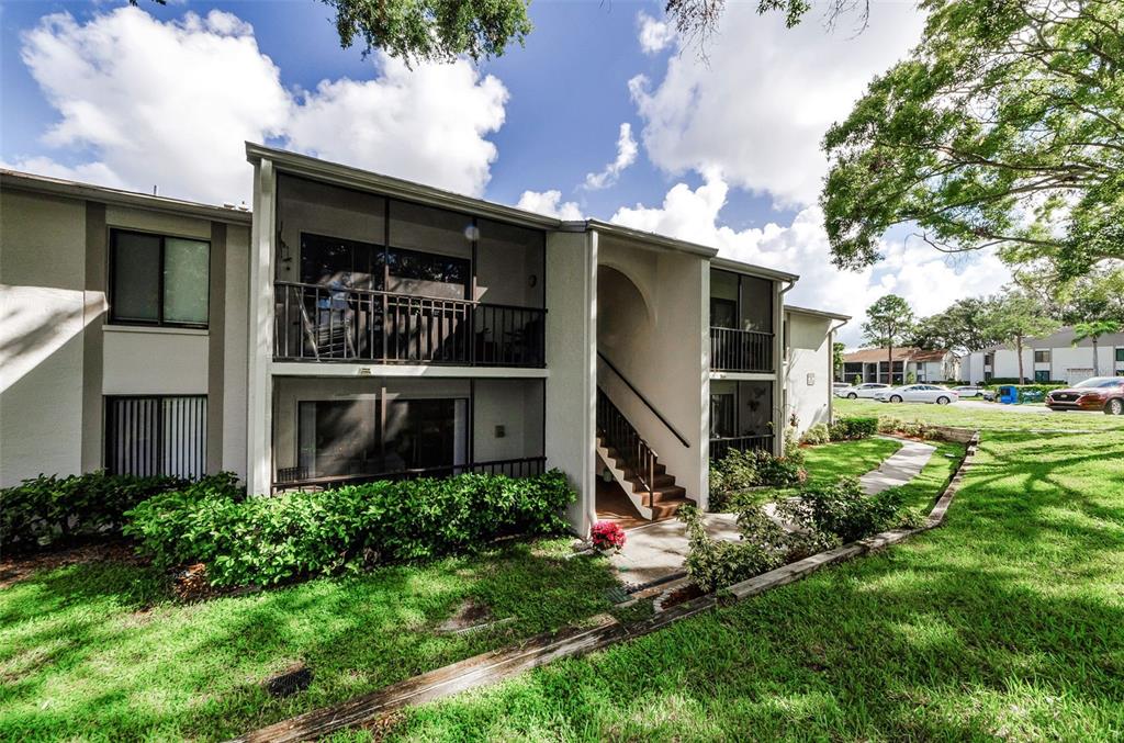 2575 PINE RIDGE WAY S UNIT E1, PALM HARBOR, FL — photo 3 of 11