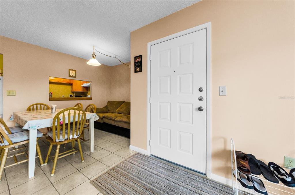 2575 PINE RIDGE WAY S UNIT E1, PALM HARBOR, FL — photo 5 of 11
