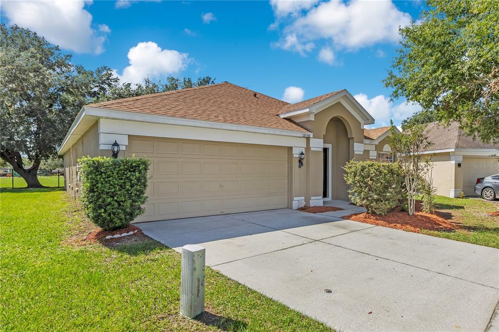 12108 DAWN VISTA DRIVE, RIVERVIEW, FL — photo 3 of 38