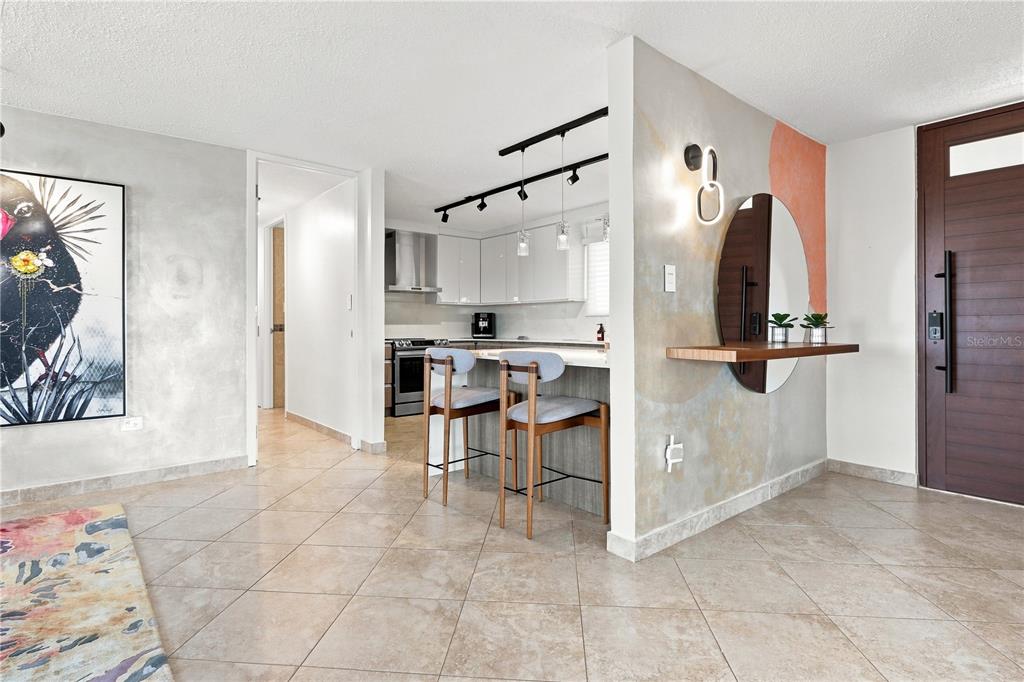 PR -2 PLAZA REAL CAPARRA UNIT PH6, GUAYNABO, PR — photo 4 of 25