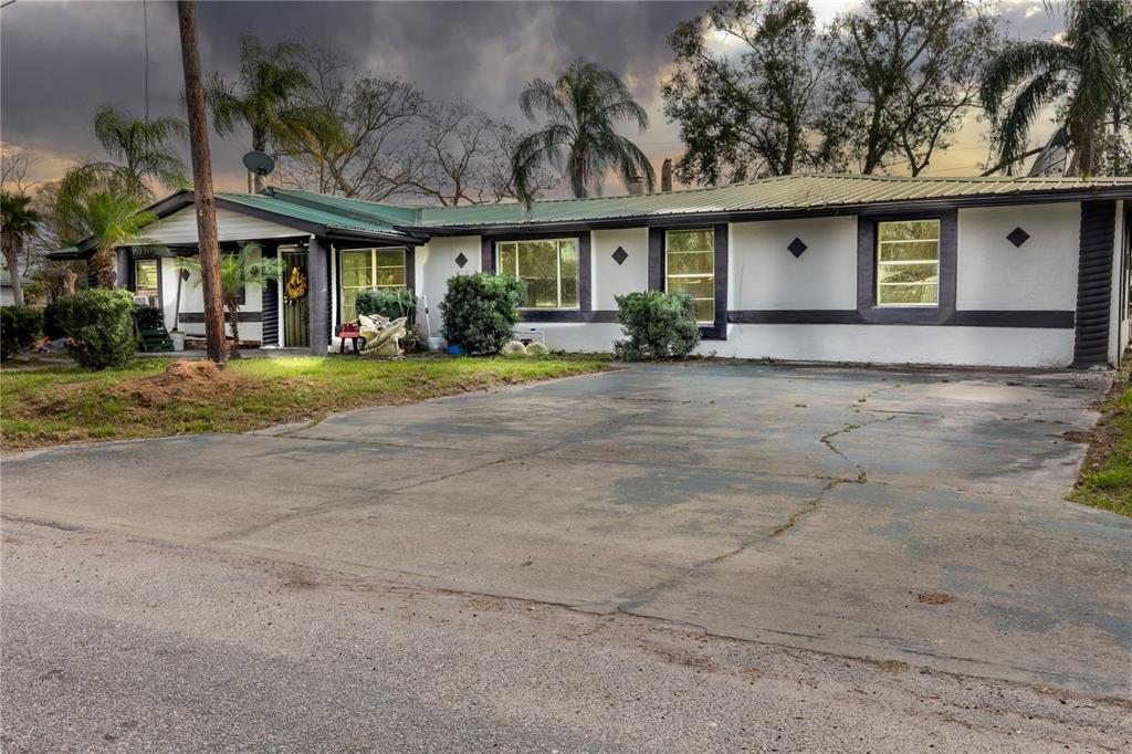 628 PETERSON STREET