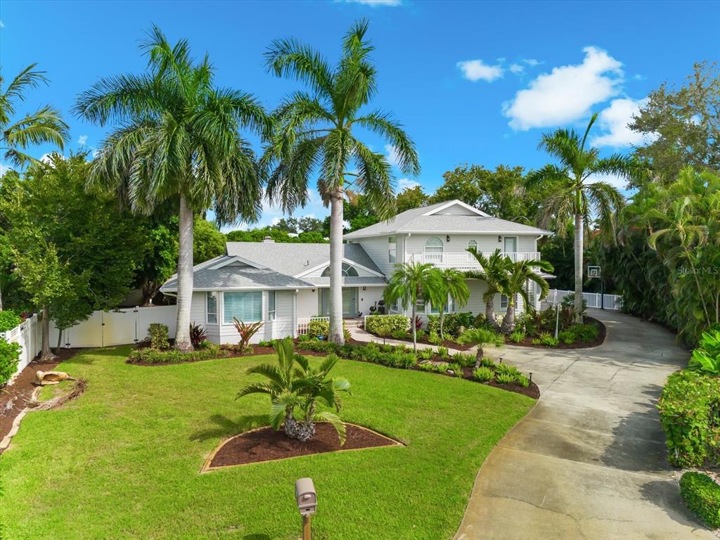 1807 80TH STREET COURT W, BRADENTON, FL — photo 2 of 30