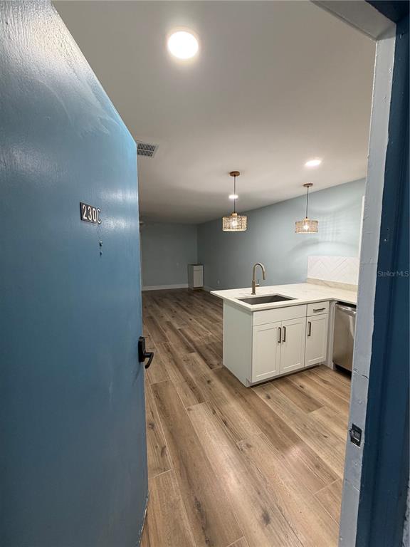 230 MEDALLION BOULEVARD UNIT C, MADEIRA BEACH, FL — photo 2 of 26