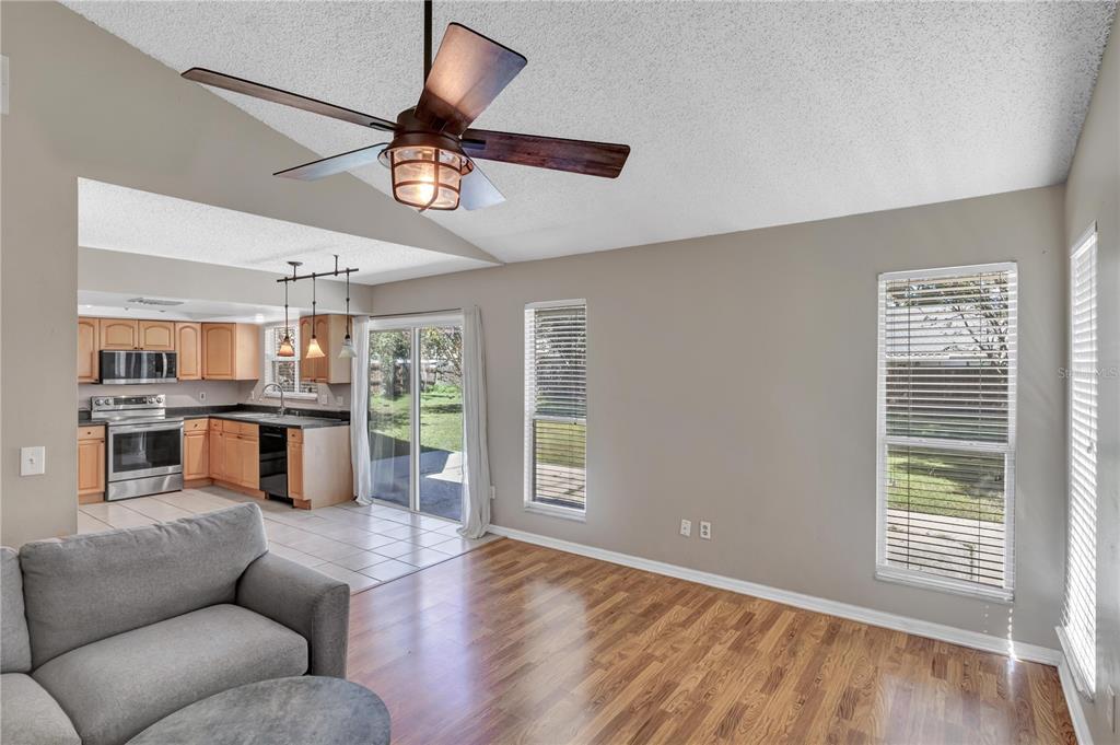 1018 MALCOLM COURT, OVIEDO, FL — photo 5 of 28