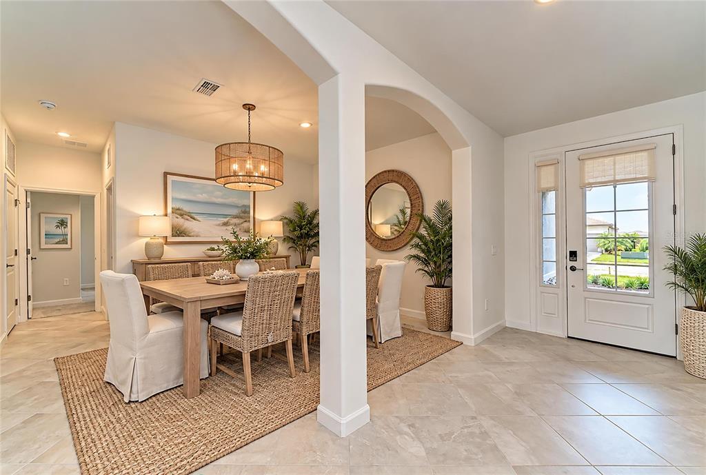 15332 SERENE SHORES LOOP, BRADENTON, FL — photo 2 of 30
