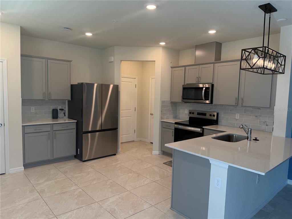 3282 PONDSIDE WAY, SANFORD, FL — photo 3 of 24