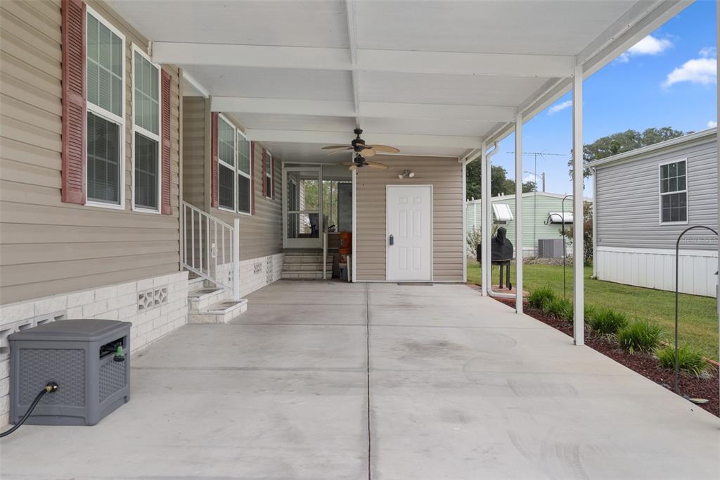 7526 FAIRLANE AVENUE, BROOKSVILLE, FL — photo 5 of 30